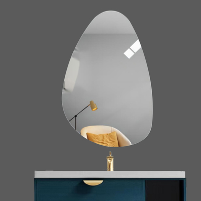Adicione um toque de elegância moderna à decoração da sua casa com este espelho de parede inquebrável
