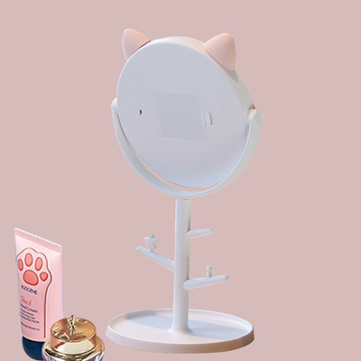 Apresentando a adição perfeita ao seu vestiário Nosso espelho cosmético de luz LED