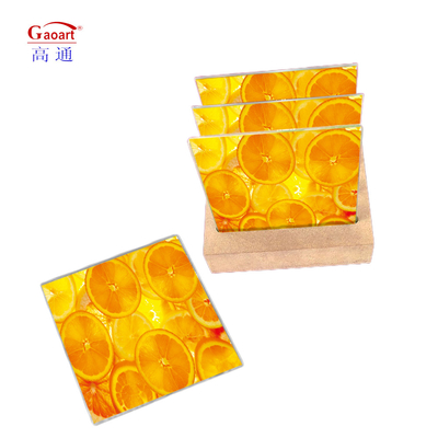 Tabela de corte de cores personalizada de forma quadrada com superfície lisa e camisinha de vidro de vinho