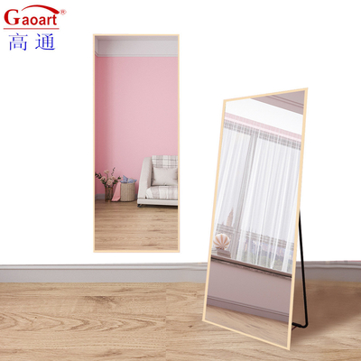 Tamanho personalizado Espelho de vidro de vaidade para banheiro simples Decoração de parede do quarto Vidro de prata