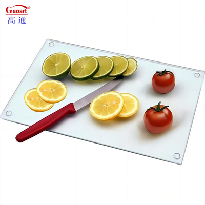 Tabuleiro de corte de vidro reforçado para cozinha Forma retangular 4 mm Espessura 500 Pcs Sem desenho