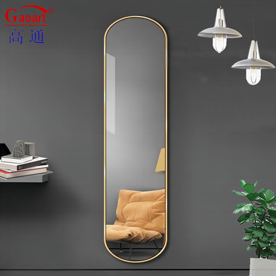 Espelho de vestimenta em moldura de ouro para decoração do quarto