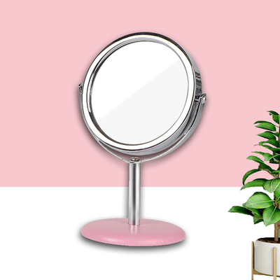 Mesa de maquiagem com estilo de design de moda e espelho cosmético