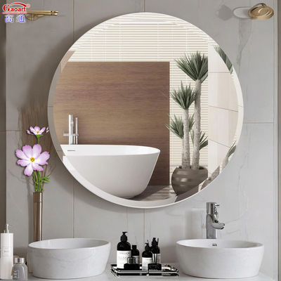 Descubra a beleza dos espelhos sem moldura e eleve o design do seu banheiro