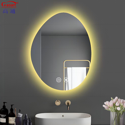 Experimente a conveniência do nosso espelho LED para o seu banheiro