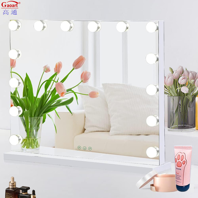 Melhore sua experiência de maquiagem com o design superior do Hollywood Mirror