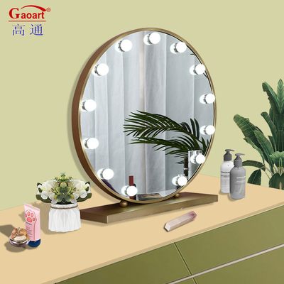 Obtenha a iluminação perfeita para a sua maquiagem com o Hollywood Mirror