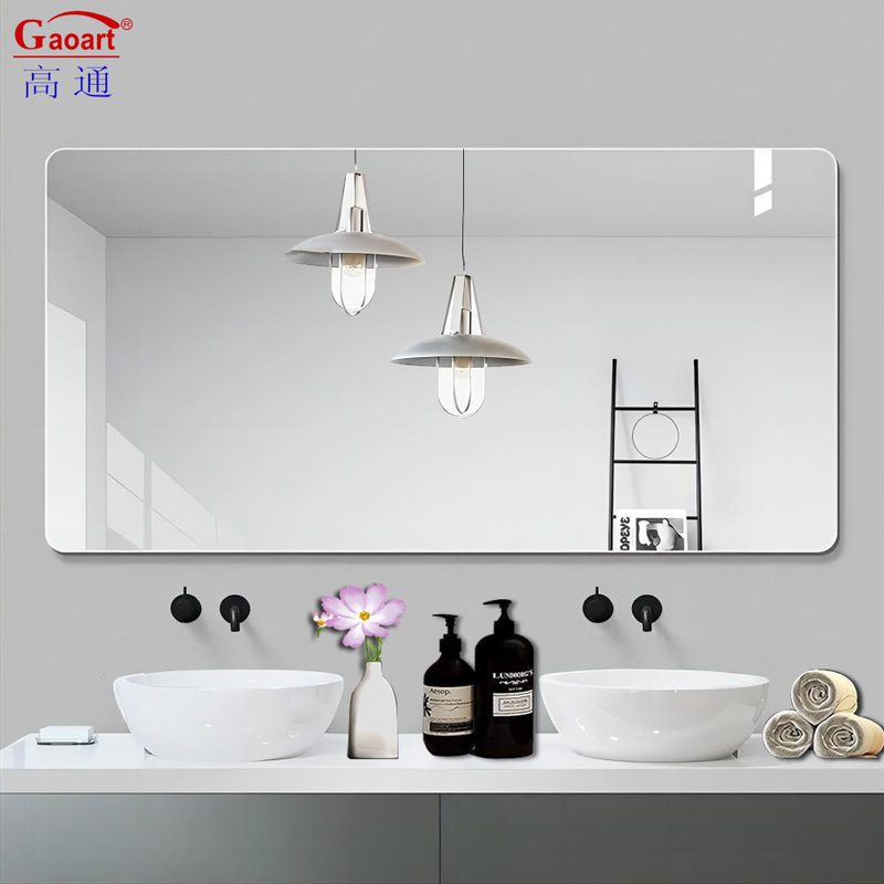 Espelho de banheiro em estilo moderno para decoração de banheiro simples
