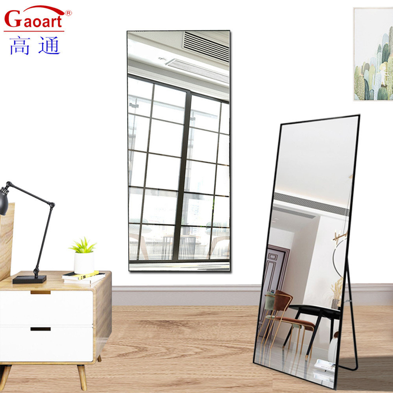 Sala de estar estilo moderno vidro abobadado LED espelho de vestido de comprimento completo com design de flutuação