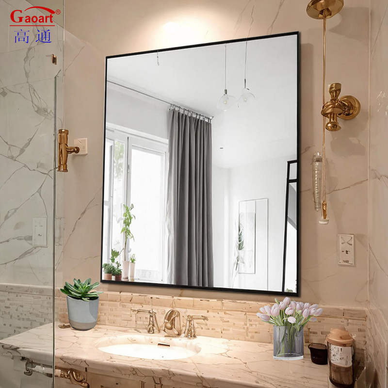 Decoração de banheiro elegante Espelho pendurado de parede em moldura preta moderna com acentos dourados