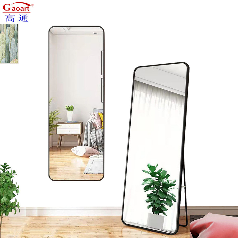 Tamanho personalizado Moderno Estilizado Decorado Piso de pé Oval Espelho de comprimento completo com suporte