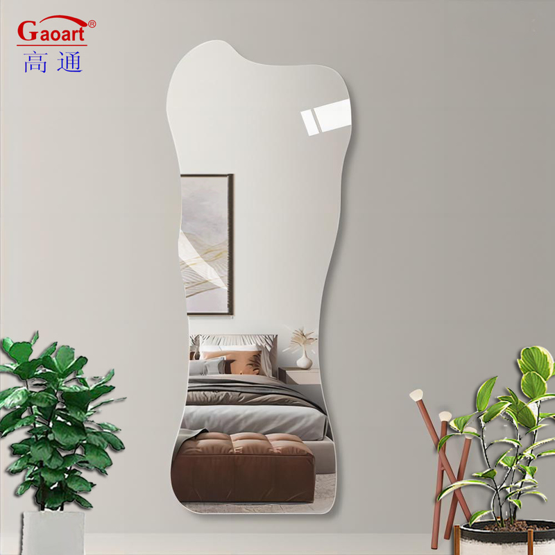 Aumente a decoração da sua casa com o nosso espelho elegante e funcional
